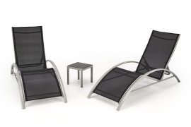 Set aus zwei Liegestühlen und Tisch Embolo
