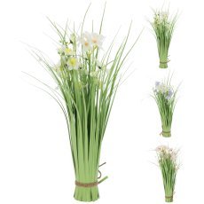 Kunstblume im Gras*5489