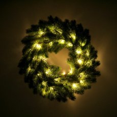 LED-Kranz, 40 cm, 40 LEDs, grün, batteriebetrieben *4239
